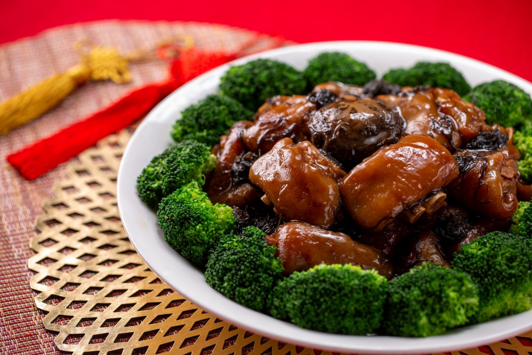 橫財就手　傳統燜豬手 Traditional Braised Pork Knuckles